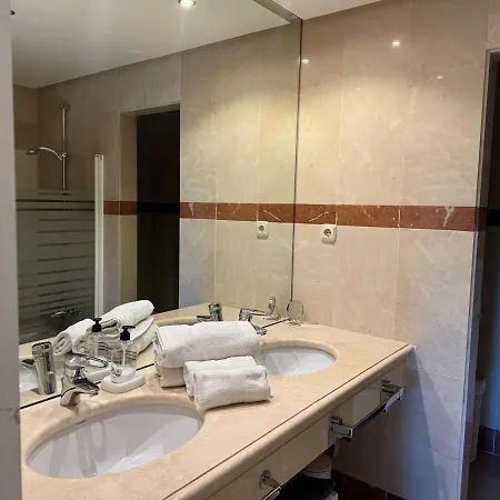 Apartment Modern 4 Bed Estepona